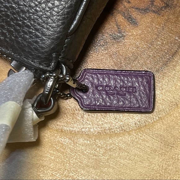 ♥ Coach Rainbow Nolita 19 with Horse and Carriage ♥ Pride - Picture 7 of 10